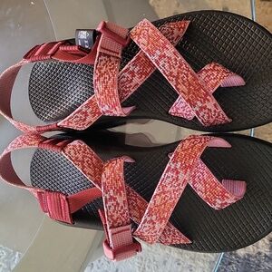 Chaco ZCloud 2 Sandal in Spray Rhubarb NEW in Box!